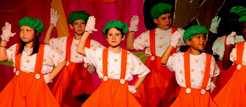 Children as Oompa Loompas in Charlie and the Chocolate Factory