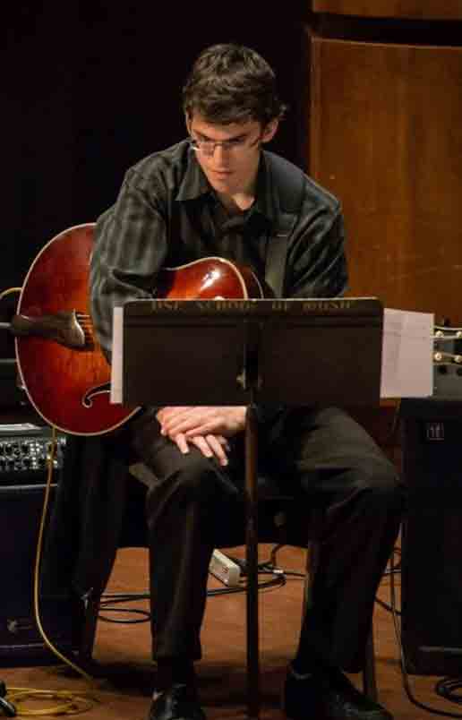 Jonathan Knott Guitar Instructor
